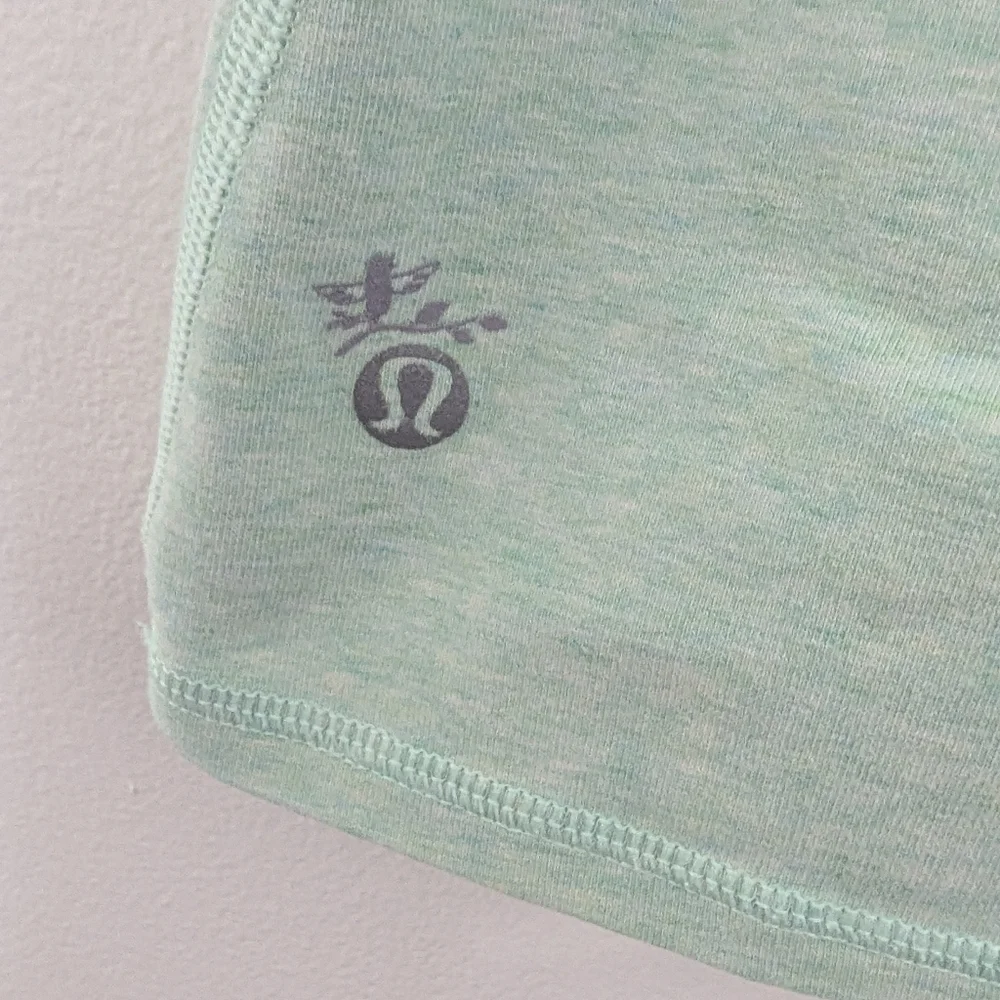 Lululemon Tank Small Green Wunderlust 2013 Racerback Cinched